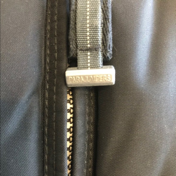 Parajumpers - Picture 10 of 12